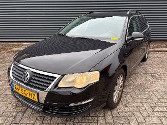 Damaged car Volkswagen Passat  2006/1