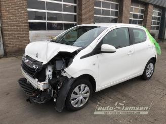 Peugeot 108 108, Hatchback, 2014 1.0 12V VVT-i picture 1