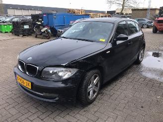 damaged passenger cars BMW 1-serie 1 serie (E87/87N) Hatchback 5-drs 2003 / 2012 - 116i 1.6 16V Hatchback 4Dr Benzine 1.597cc 90kW (122pk) RWD 2007-09/2011-06 (UE31; UE32) N43B16A 2009/1