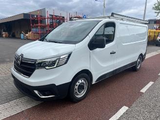 krockskadad bil bedrijf Renault Trafic 2.0 DCI 96KW L2H1 LANG AIRCO KLIMA EURO6 2022/7
