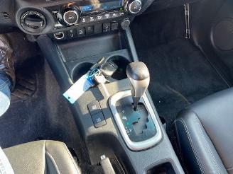 Toyota Hilux 2.8 D-4D 150KW AUTOM. DOUBLE CAB. KLIMA NAVI LEER 4WD picture 12