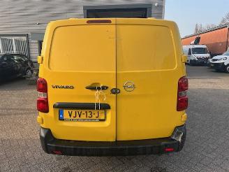Opel Vivaro 2.0 TDCI 90kw LANG AUTOMAAT  KLIMA NAVI CAM picture 3