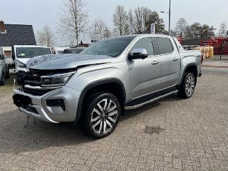 skadebil bedrijf Volkswagen Amarok 3.0 TDI V6 177KW DOUBLE CAB. AVENTURA  AUT. LEER 4WD 2024/9