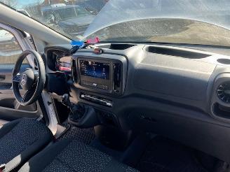 Mercedes Vito 114 CDI 100KW NEW MODEL!! LANG KLIMA CAMERA MBUX 2900KM! picture 12