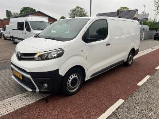 damaged commercial vehicles Toyota Proace 2.0 D-4D 90KW LANG AIRCO KLIMA CAMERA EURO6 2020/3