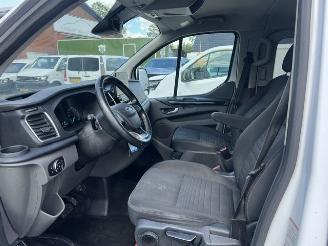 Ford Transit Custom 2.0 TDCI 125KW DC L2H1 LANG AUTOMAAT KLIMA picture 12