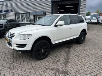 krockskadad bil bedrijf Volkswagen Touareg 2.5 TDI 128KW 5DRS  VAN 4WD 4MOTION AIRCO KLIMA 2008/8