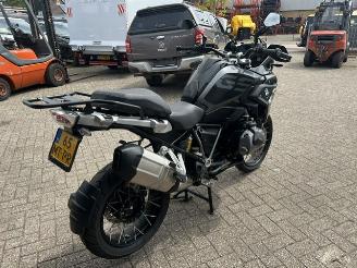BMW R 1250 GS TRIPLE BLACK EDITION  32.000KM picture 3