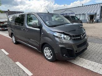 skadebil bedrijf Opel Vivaro 2.0 CDTI 90KW DC LANG AIRCO KLIMA 2021/11