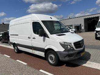 skadebil bedrijf Mercedes Sprinter 314 CDI 105KW 366 L2H2 AIRCO KLIMA EURO6 2018/10