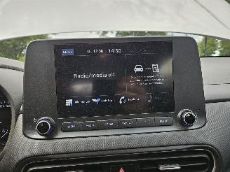 Hyundai Kona 1.6 GDi HEV 16V SUV  Elektrisch Benzine 1.580cc 104kW (141pk) FWD picture 12