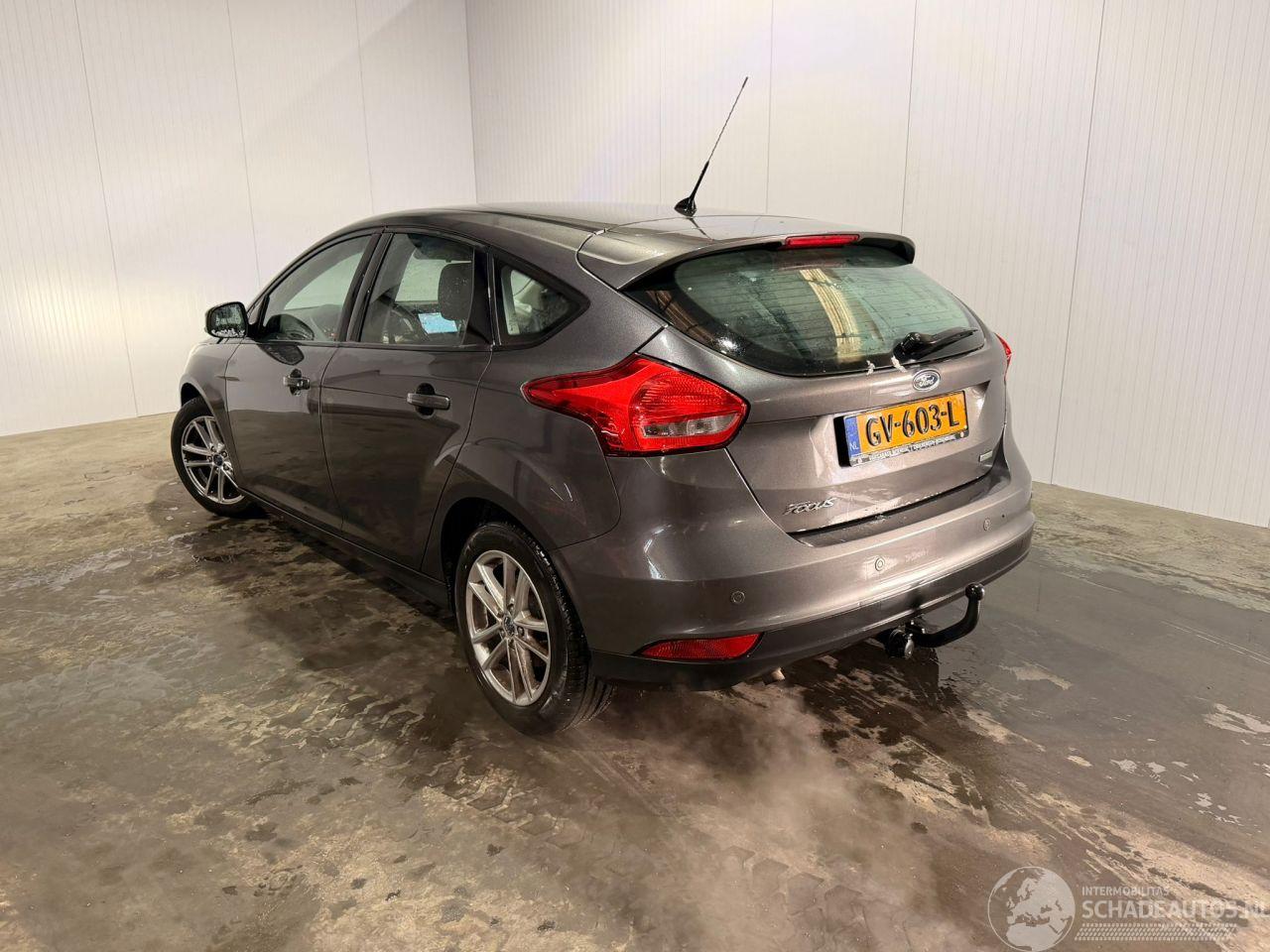 Ford Focus 1.0 Ti-VCT EcoBoost 12V 100 Hatchback Benzine 998cc 74kW (101pk) FWD