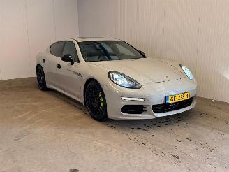 Schadeauto Porsche Panamera S E-HYBRID 3.0 V6 24V S E-Hybrid Liftback  Elektrisch Benzine 2.995cc 245kW (333pk) RWD 2015/5