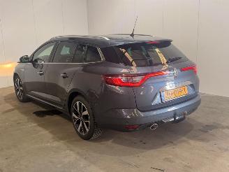 Schadeauto Renault Mégane 1.3 TCE 140 16V 2019/5