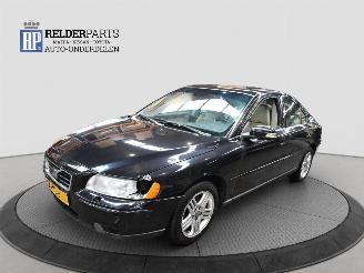 Coche accidentado Volvo S-60 2.4 D5  20V 2009/1