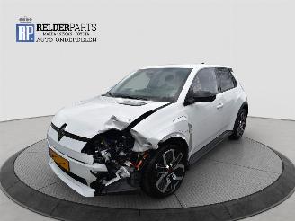 Voiture accidenté Renault 5 COMFORT RANGE TECHNO  52KWH 2025/9