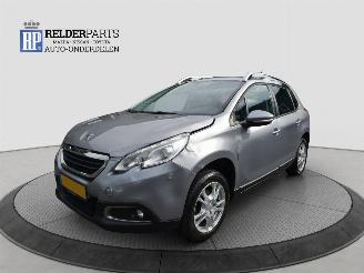 krockskadad bil auto Peugeot 2008 1.2 VTI PURE TECH 2016/5