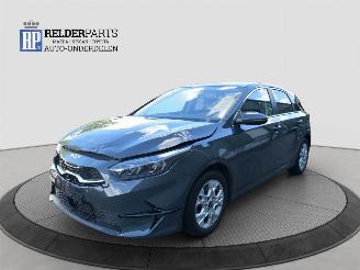 Voiture accidenté Kia Ceed 1.0 T-GDI 2024/3