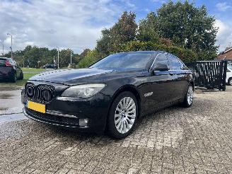 Vaurioauto  passenger cars BMW 7-serie 730d Executive Pano Leder 2010/10