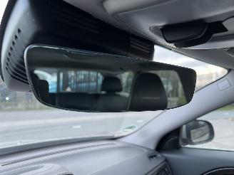 Volvo V-70 2.0 T4 Inscription Edition Pano picture 19