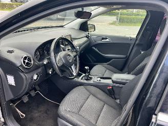 Mercedes B-klasse 180 Ambition picture 15