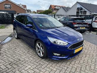 Schadeauto Ford Focus 2.0 TDCI Titanium | eerste eigenaar!! 2016/3