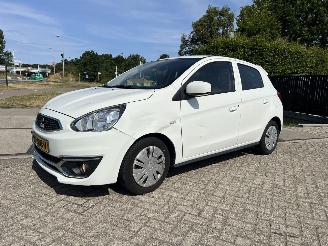krockskadad bil auto Mitsubishi Space-star 1.0 Cool+ | 97.859 km!! 2018/10