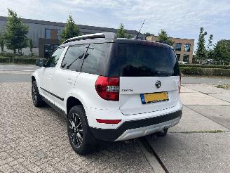 Skoda Yeti 1.4 TSI Greentech Adventure | panoramadak!! picture 16