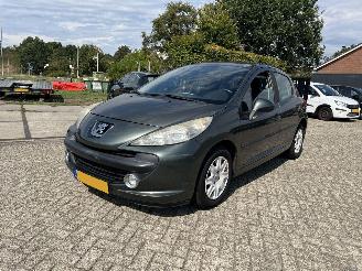 Peugeot 207 1.4 VTi X-Line picture 2
