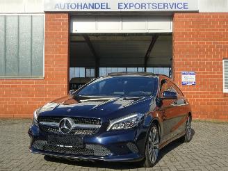 krockskadad bil auto Mercedes Cla-klasse CLA 200 Shooting Brake Urban,Panorama,Leer, Navi 2018/3