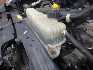 Nissan Juke 85 kw Connecta, Panorama, Half leer, Navi, Climate & Cruise picture 28