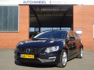 Avarii autoturisme Volvo V-60 D6 TwinEngine 162kw Plug-in Hybride, Leer, Navi, Airco, Trekhaak 2015/7