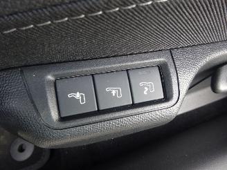 Opel Corsa GS 100kw Hybrid, Leder/alcantara, Climate& Cruise, Navi, Lane assist picture 22