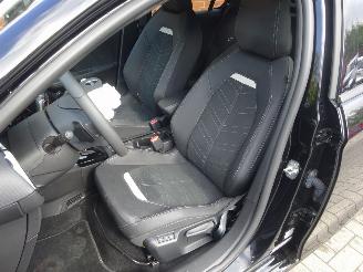 Opel Corsa GS 100kw Hybrid, Leder/alcantara, Climate& Cruise, Navi, Lane assist picture 18