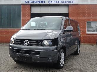 krockskadad bil auto Volkswagen Transporter T5 Caravelle 103kw DSG Autom, 9 persoons,2x  Airco, Cruise 2013/5