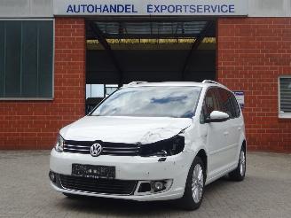 Schadeauto Volkswagen Touran \"Cup\" 105 pk Comfortline 7 persoons, Climate & Cruise control 2015/3