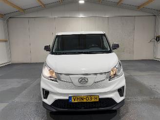 Maxus eDeliver3 SWB 90kW 53kWh picture 4