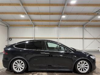 krockskadad bil auto Tesla Model X 100kWh 307kW AWD Luchtvering 2017/8