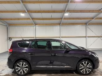 skadebil auto Renault Grand-scenic 1.2TCe 96kW Initiale Paris 7persoons 2018/4