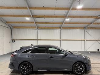 krockskadad bil auto Kia Proceed 1.5T-GDi 118kW Clima Navi GT-Line 2023/2
