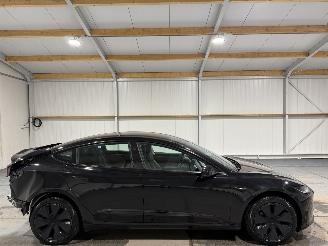 krockskadad bil auto Tesla Model 3 60kWh RWD 208kW 2024/9