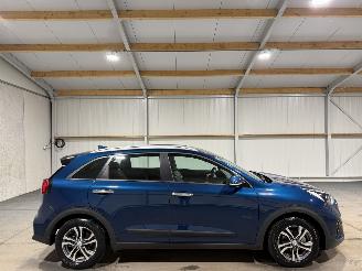 Damaged car Kia Niro 1.6GDi 77kW Hybrid ExecutiveLine 2019/11