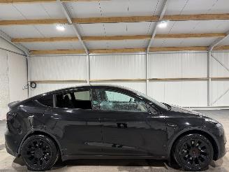 krockskadad bil auto Tesla Model Y 58kWh RWD 175kW Automaat 2023/2