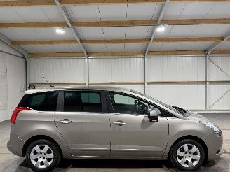 Auto incidentate Peugeot 5008 1.6VTi 88kW Blue Lease Clima 2011/8