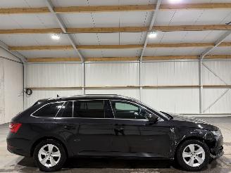 krockskadad bil auto Skoda Superb 1.5TSI 110kW Automaat ACT Business Edition 2023/7