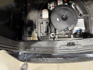 Ford Focus 1.0EcoBoost 92kW Hybrid ST line X Business picture 31