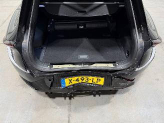 Kia EV6 77.4 kWh Plus 168kW picture 39
