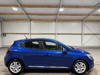 krockskadad bil auto Renault Clio 1.0TCe 74kW Airo Navi Zen 2021/1