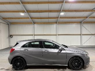 skadebil auto Mercedes A-klasse 250 Ambition 155kW Automaat 2014/10
