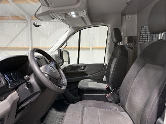 Volkswagen Crafter 2.0TDI 103kW L3H3 picture 21